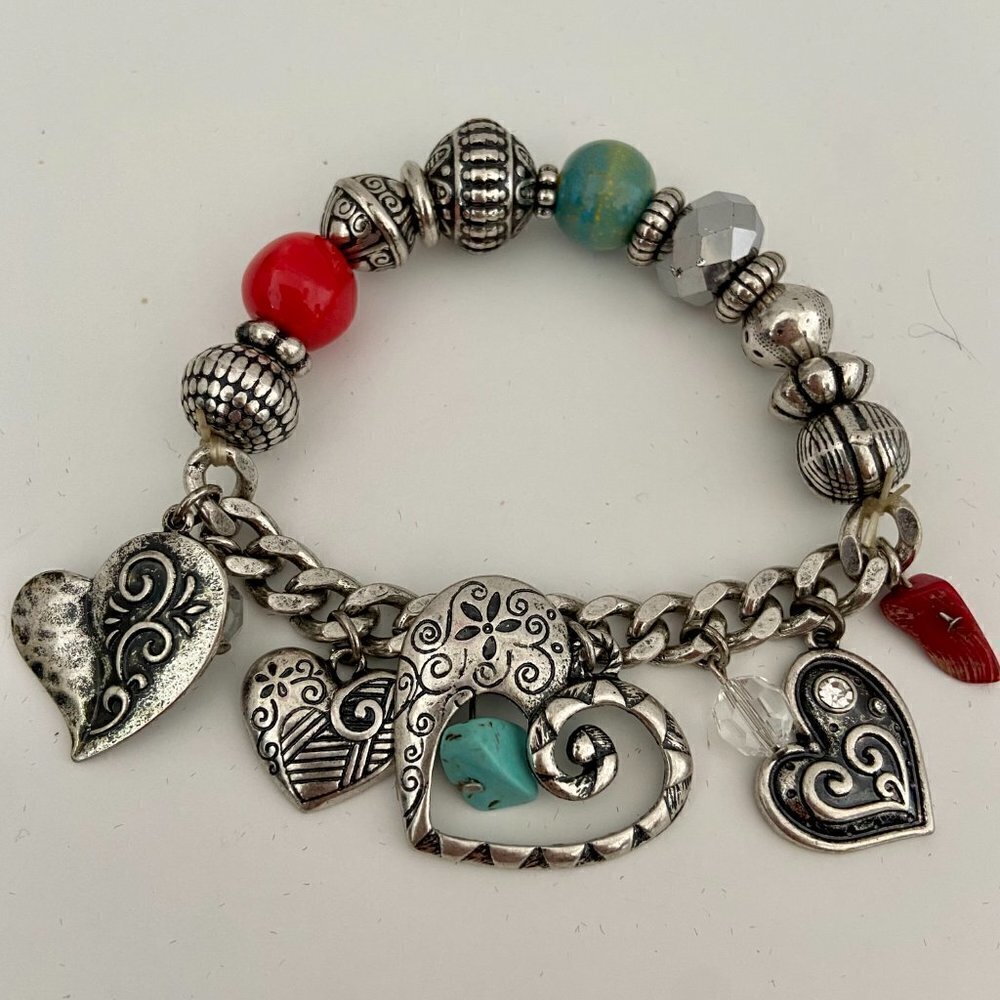 DaVinci Silver Tone Multi Heart Chunky Charm Bracelet
